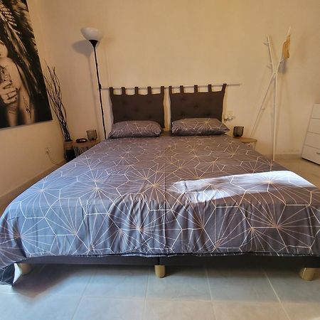Logement Entier Et Calme 55M2 Avec Spa - Sauna Et Borne De Recharge 7Kw Διαμέρισμα Meyreuil Εξωτερικό φωτογραφία
