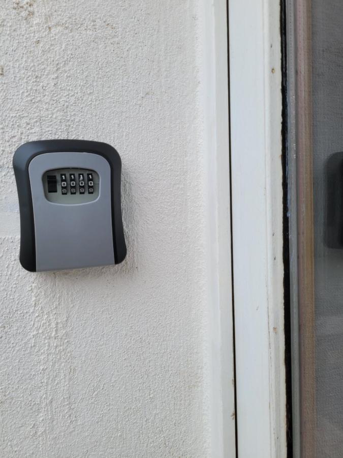 Logement Entier Et Calme 55M2 Avec Spa - Sauna Et Borne De Recharge 7Kw Διαμέρισμα Meyreuil Εξωτερικό φωτογραφία