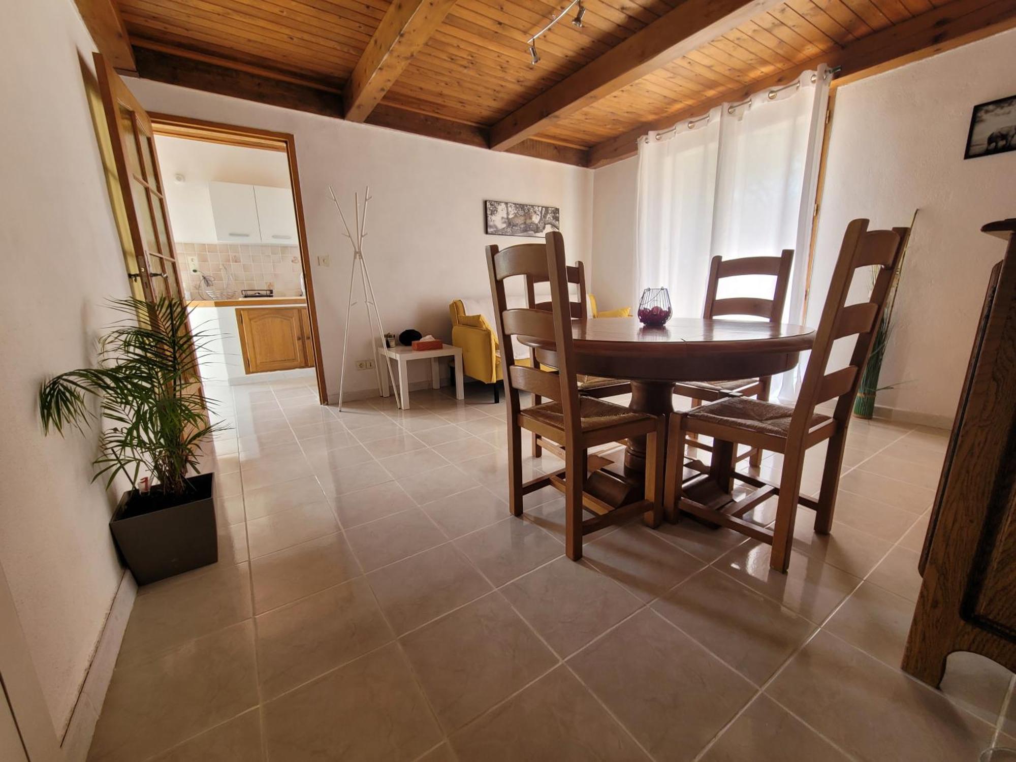 Logement Entier Et Calme 55M2 Avec Spa - Sauna Et Borne De Recharge 7Kw Διαμέρισμα Meyreuil Εξωτερικό φωτογραφία